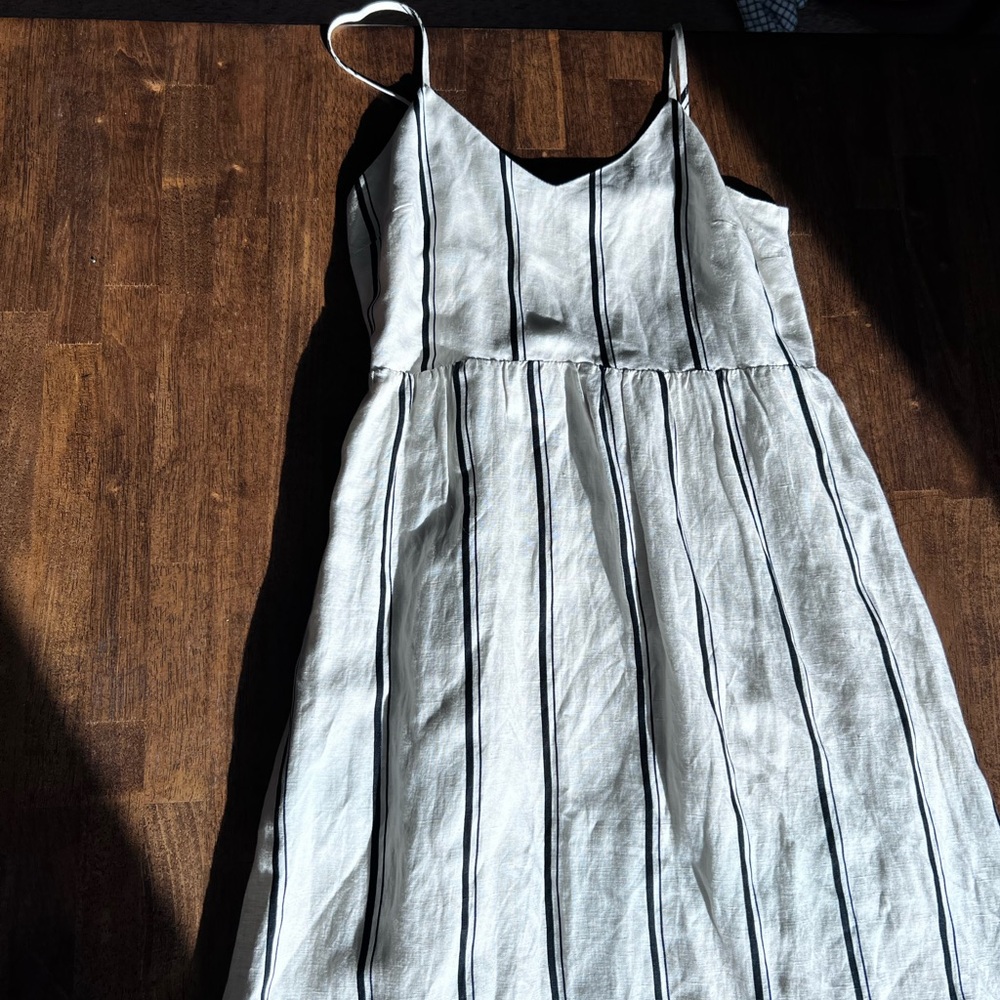 EVEREVE Sleeveless Dress